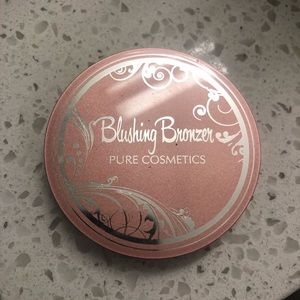 New Pure Cosmetics Blushing Bronzer